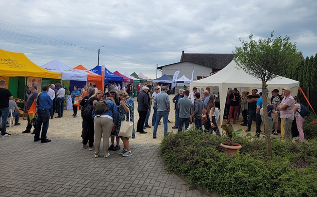 Uczestnicy spotkania na terenie SDOO 